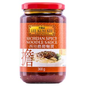 Lee Kum Kee Sichuan Style Spicy Noodle Sauce 368g